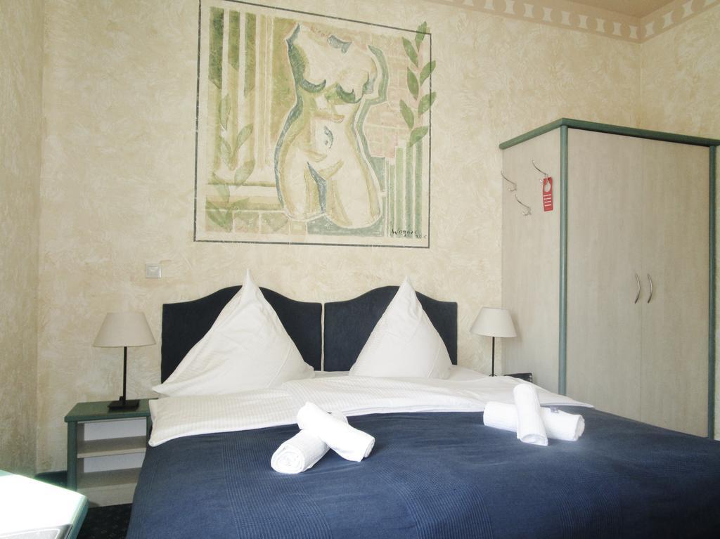 Hotel Ostseestern Kuehlungsborn Room photo